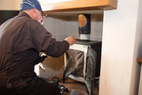 Mantenimiento de chimenea a gas
