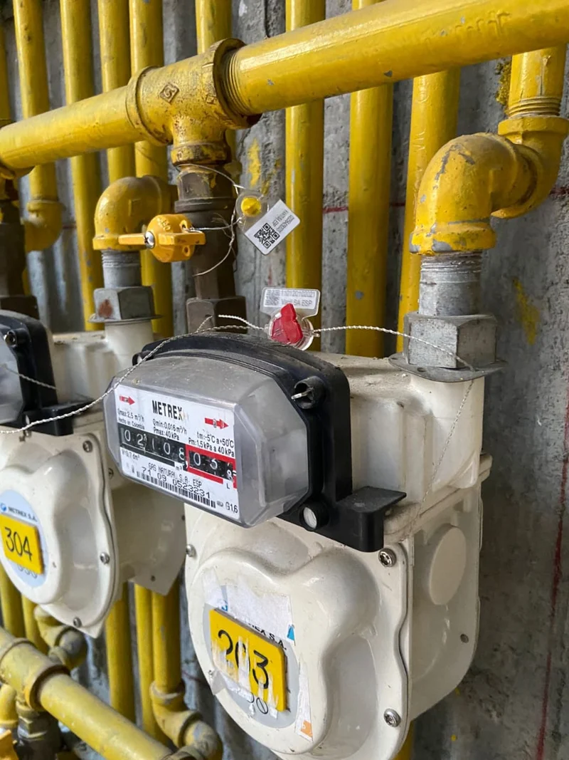 Batería de medidores de gas natural